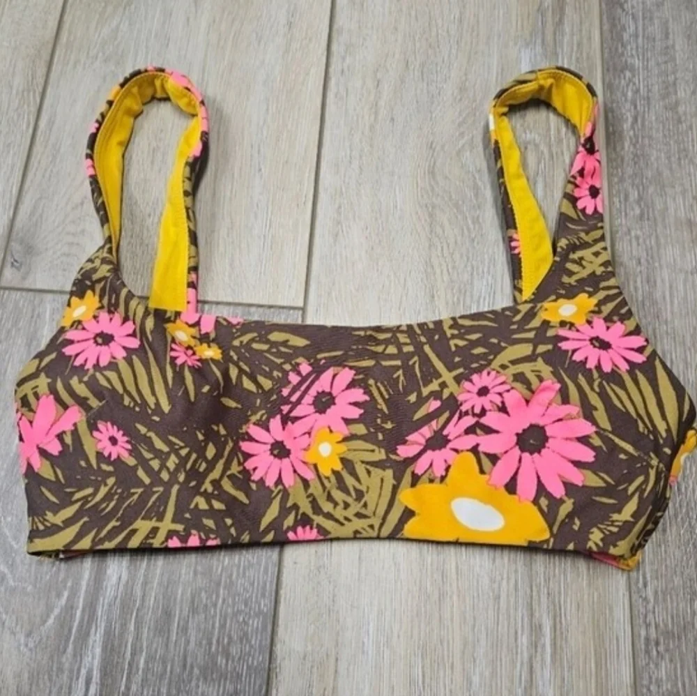 Aerie Bundle Mixed Bikini Pieces Scoop Neck Ruffle Seersucker Bottom Women's XS